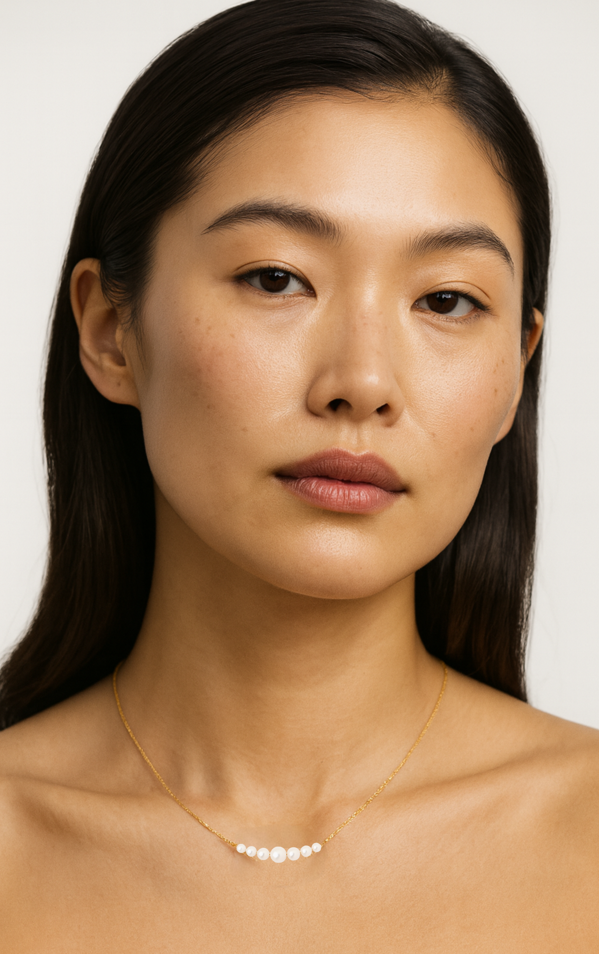 Dainty Pearl Necklace